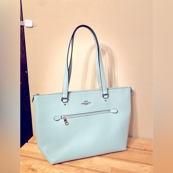 Coach Handbags - Coach Purse - Robins egg blue